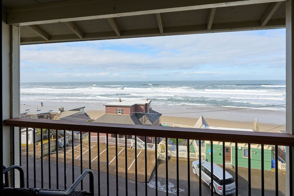 Lincoln City Vacations - Surftides Plaza Rentals - Property Image 242