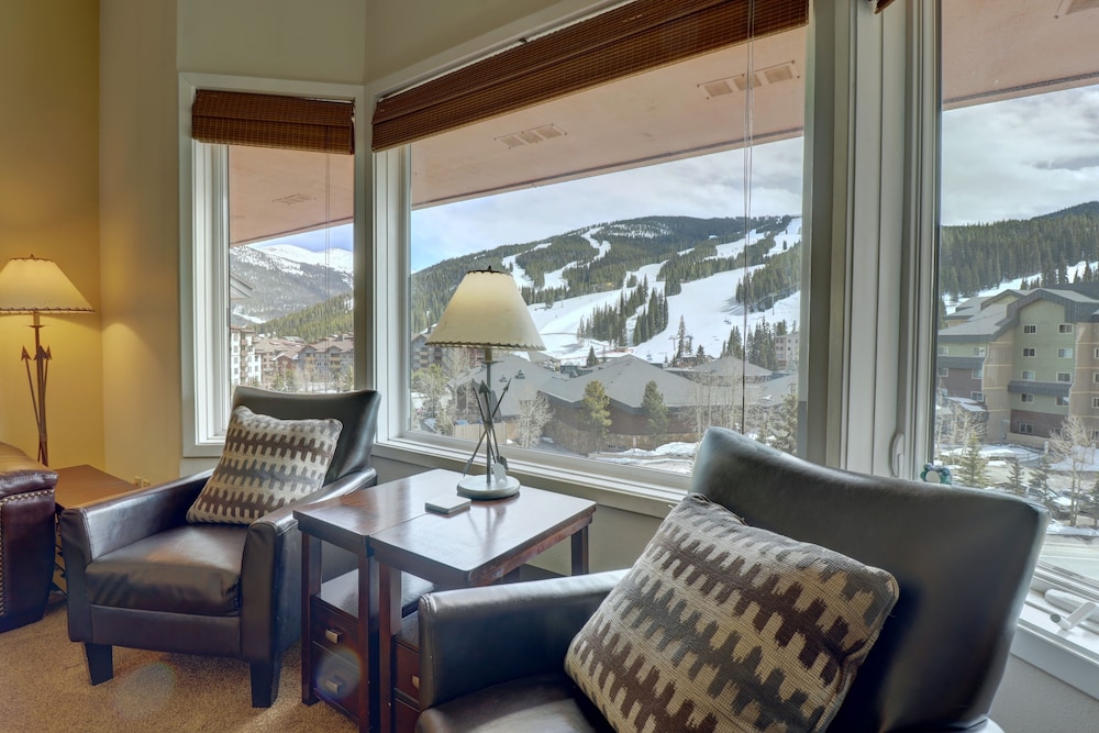 Telemark Lodge with Panoramic Views of Copper Mountain - TL503 by Redawning