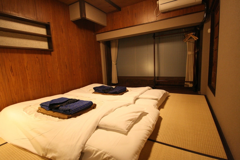 HARUYA Umekoji - Hostel
