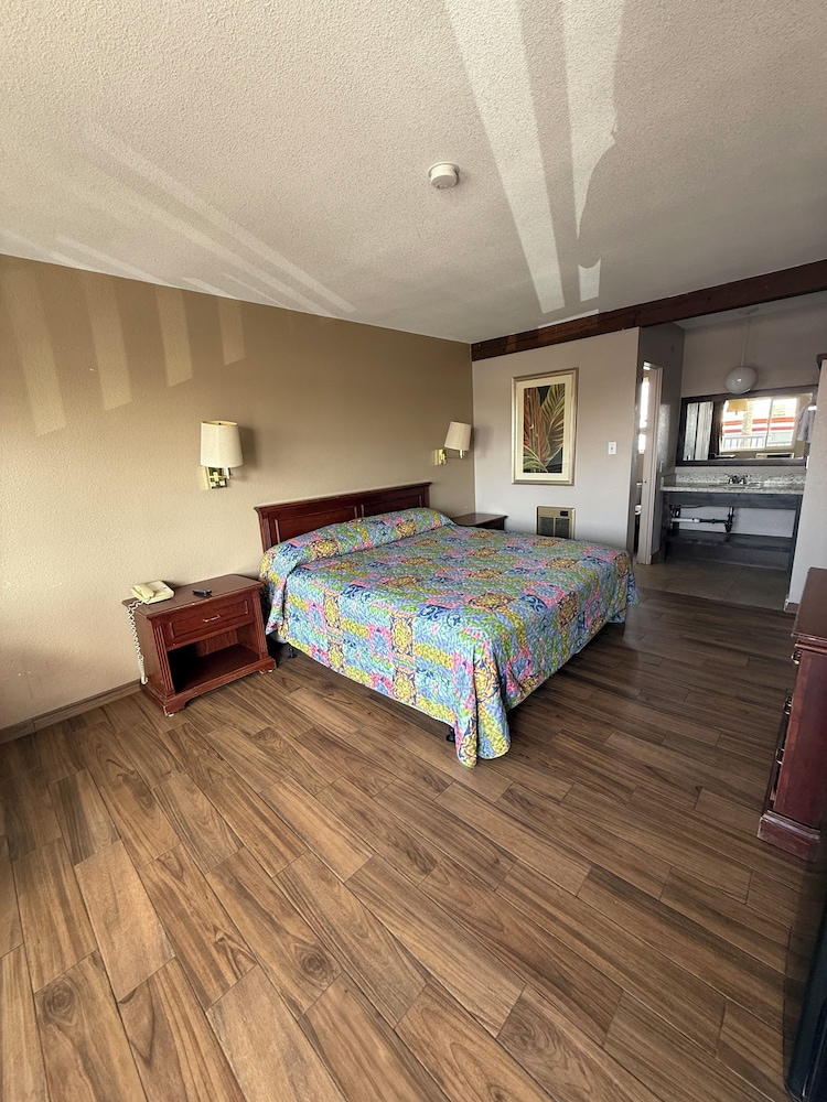 Torch Lite Lodge