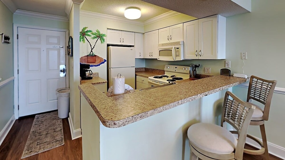 Sands Beach Club 515 2 Bedroom Condo