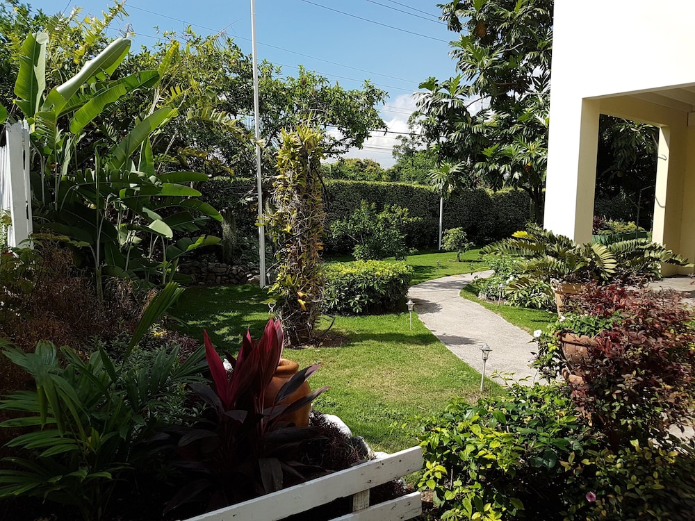 Kingston Cottage