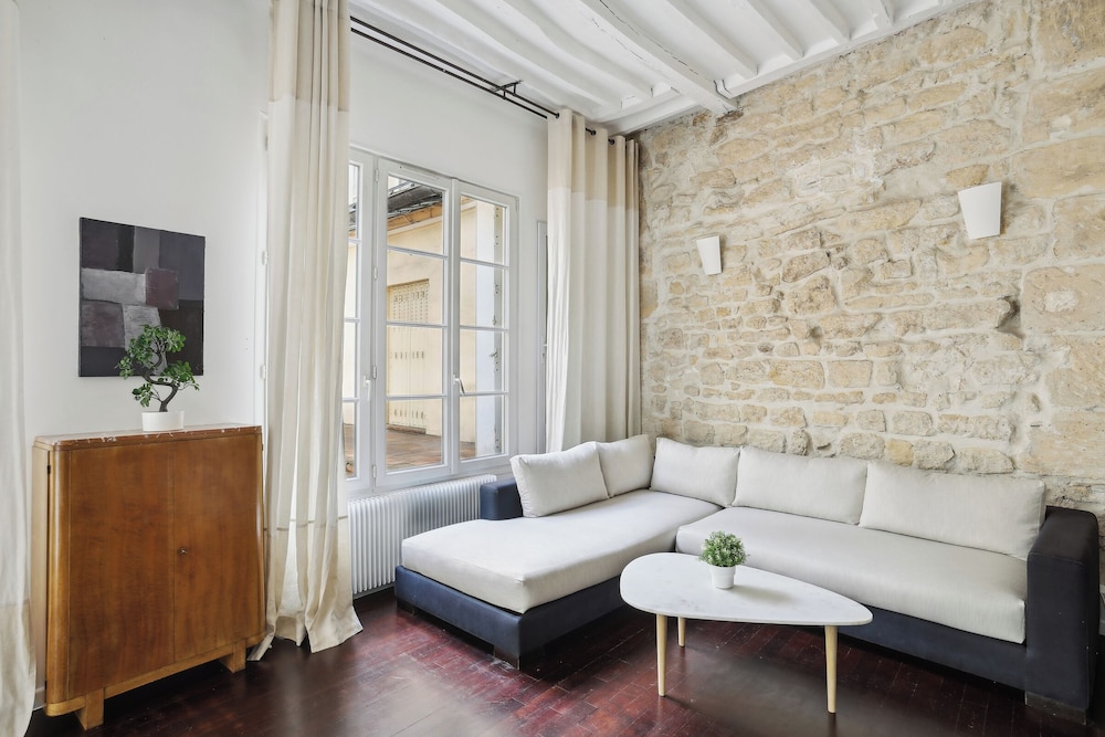 Cozy 2BR Near Saint-Germain & Luxembourg