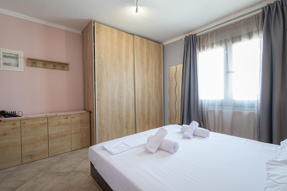 Tasos Apartment by Travel Pro Services photo 3