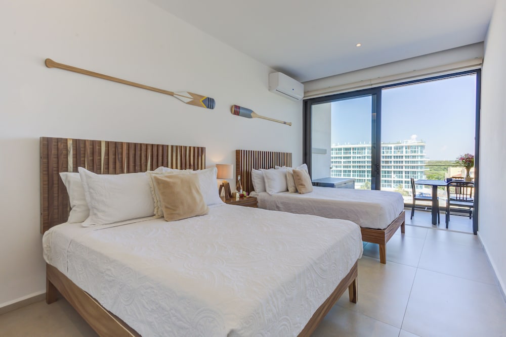 Aria Ocean Condominios