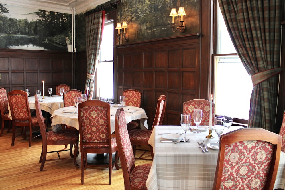 The Interlaken Inn