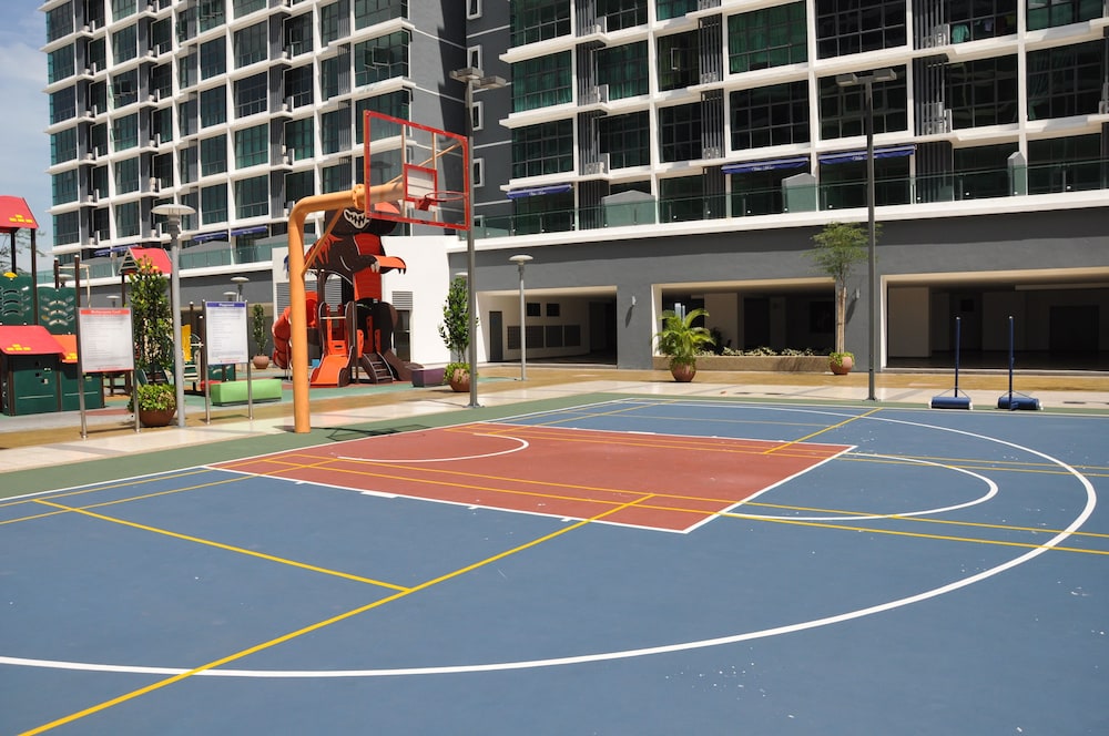 Lawang Suite 2 Bedroom Corner Apartment
