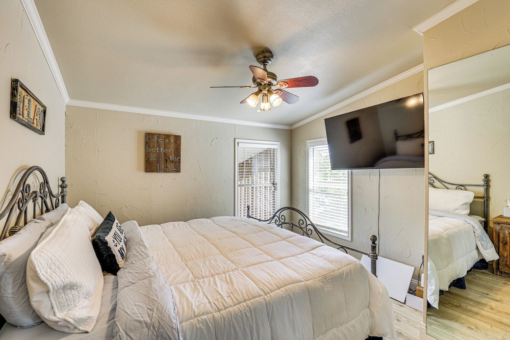 Lakefront Escape w/ Game Room & Dock in Mabank!