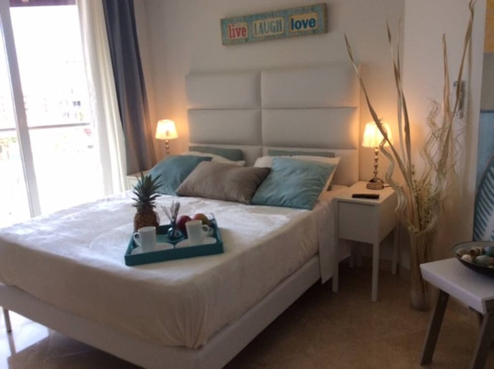 Lovely Sea View,eagle Beach, Oasis Condominium Wifi