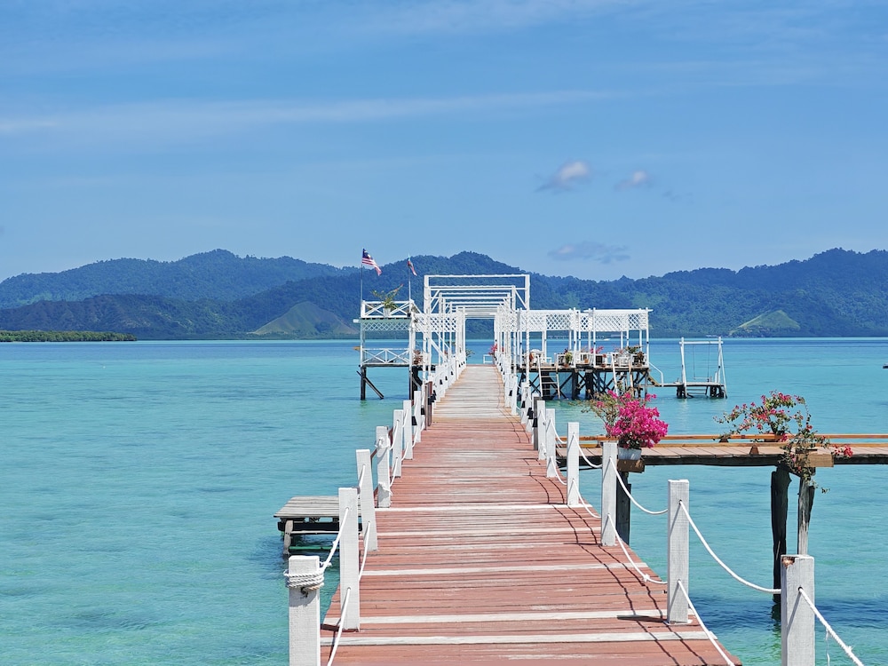 Larapan Water Village Semporna