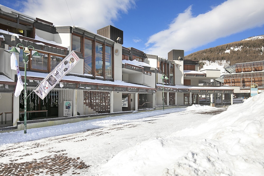 Sestriere Terrace Apt Few Steps From Ski