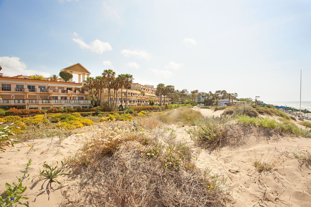 Studio in Marbella Steps From Sandy Beach