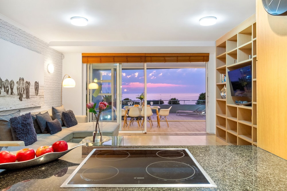 Horizon Bay 103
