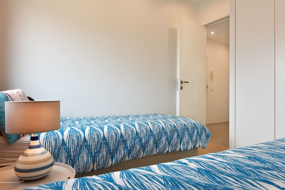 16 Maestro Apartment view 4