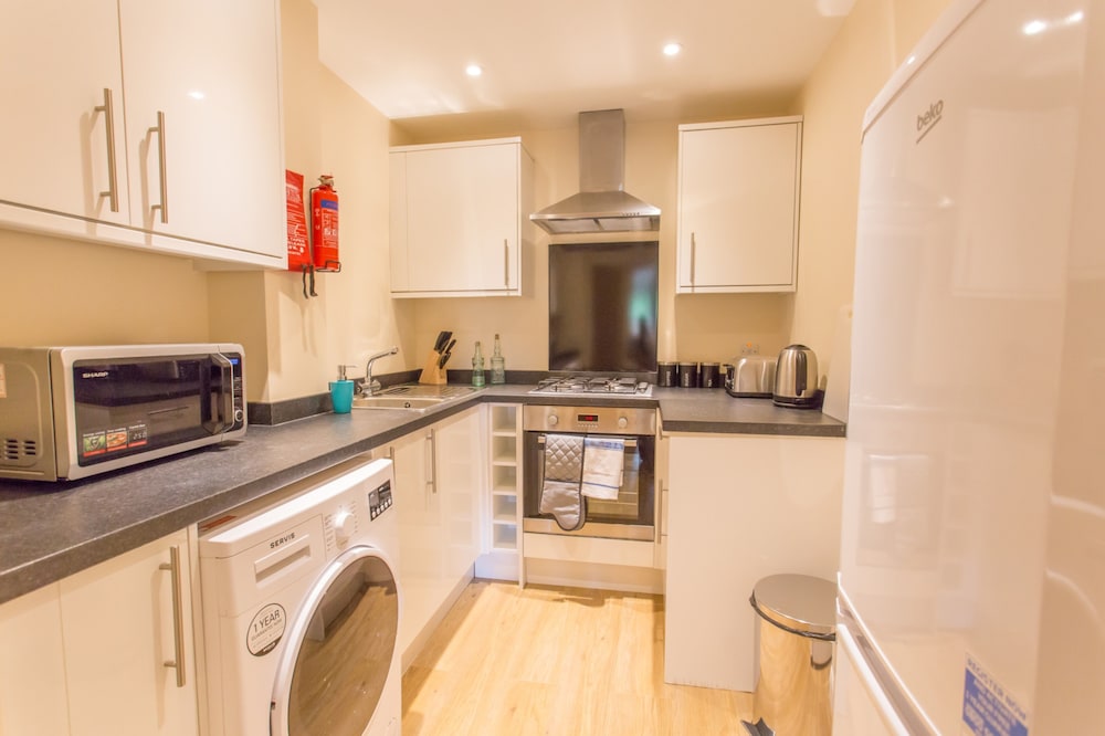 Oxford Vacations - Razia Apartments - Property Image 116