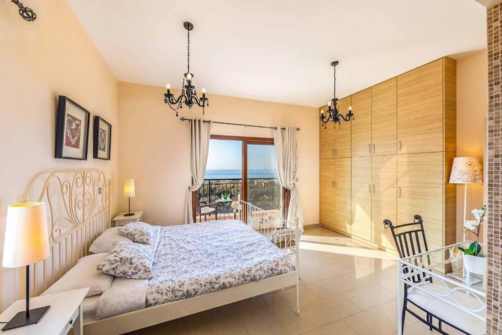 Petrides Villa