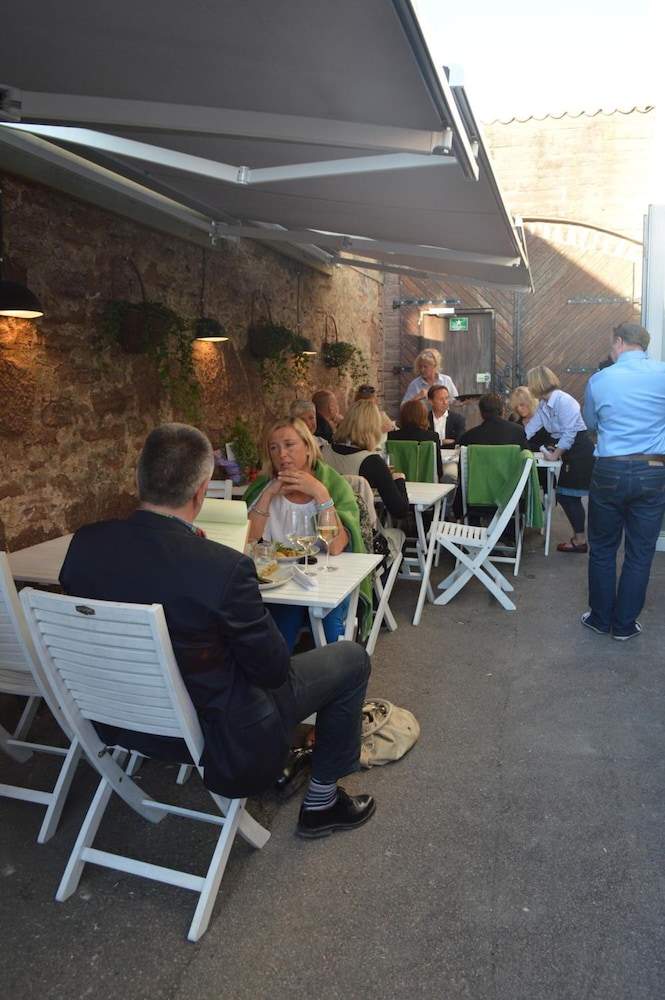 Gamla Televerket Bed & Breakfast