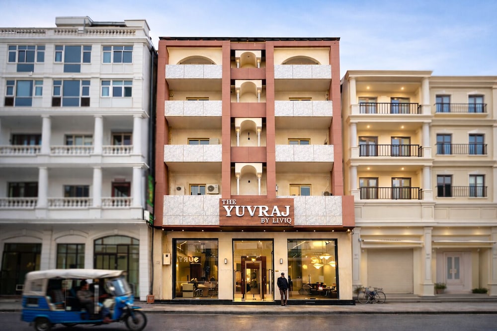 The Yuvraj By LIVIQ