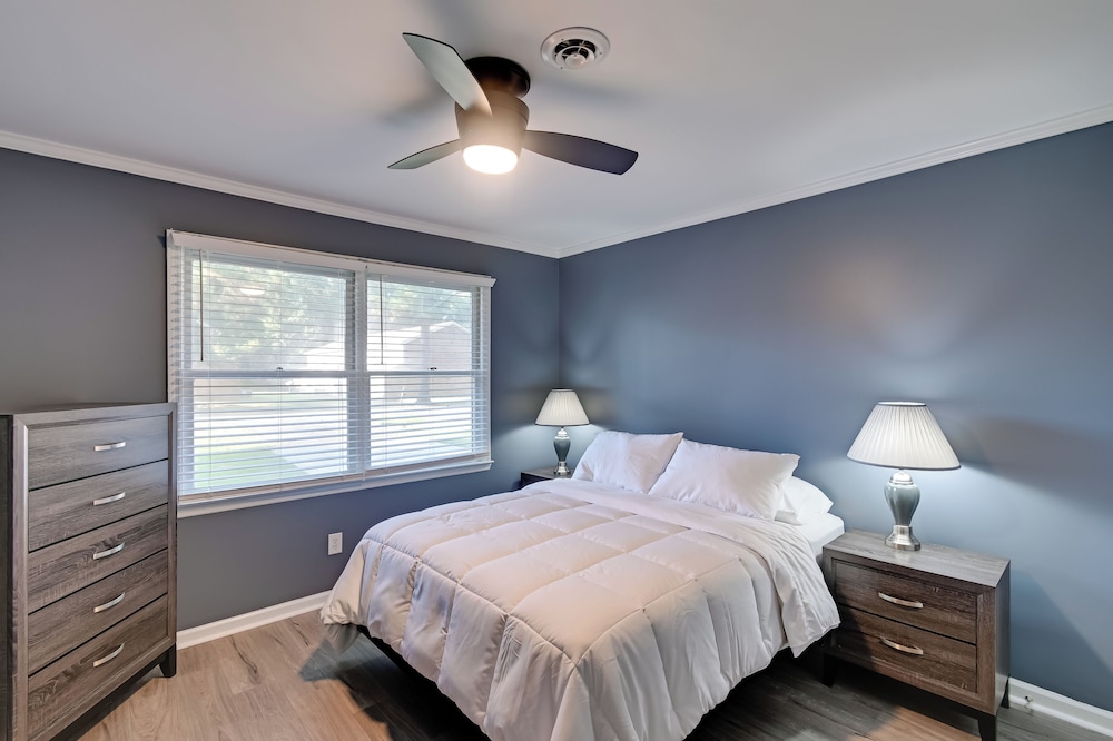 Private Patio: Apt 6 Mi to Cheraw State Park!