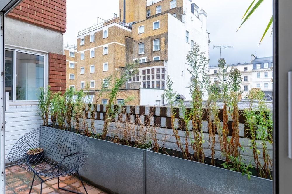 Cosy 1bedroom Flat - 2 Min Walk to Kensington Gardens!