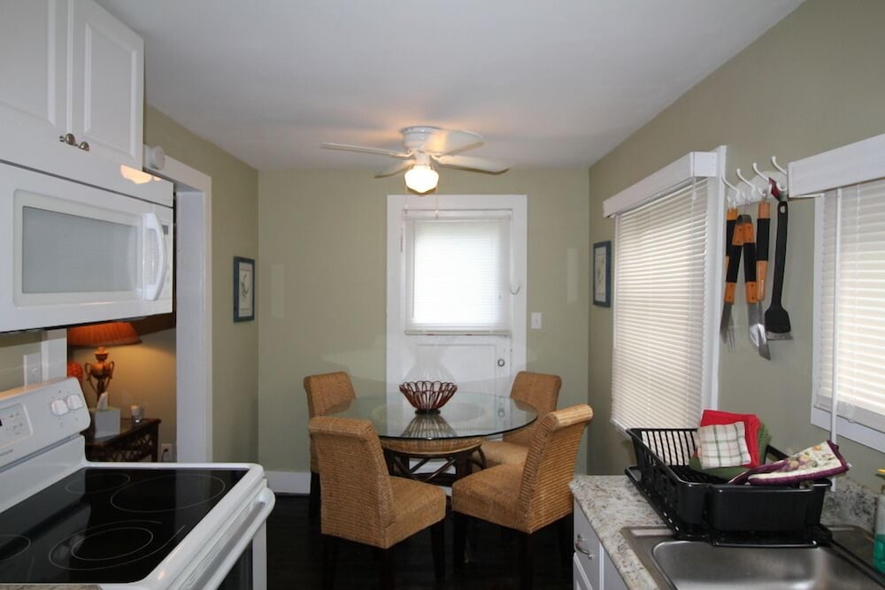 Indian River Lagoon Waterfront Cottages