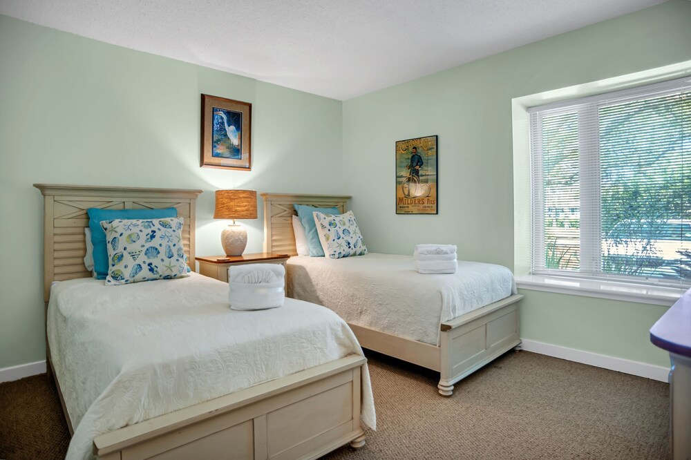 1722 Bluff Villas at The Sea Pines Resort