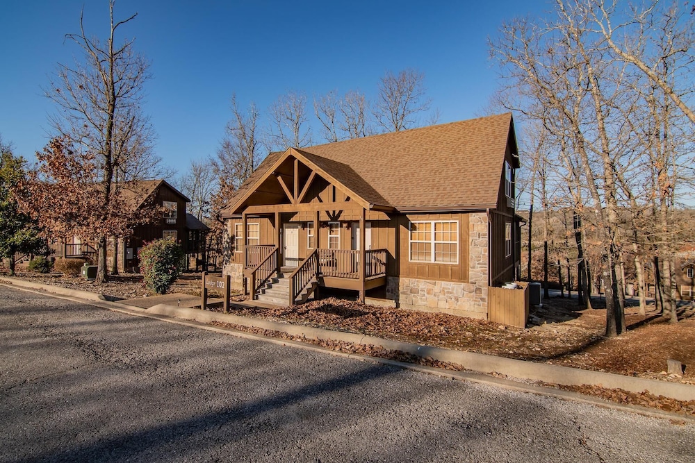 Bear Cabin Getaway