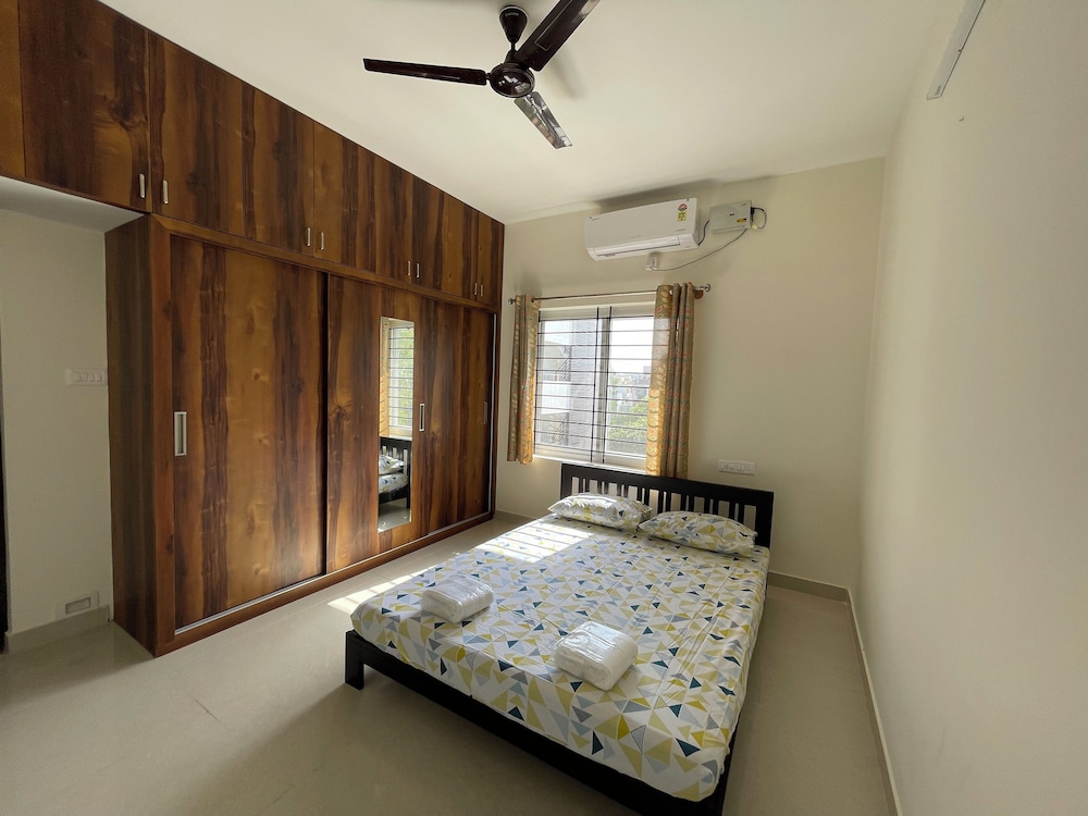 SSN HomeStays in Bangalore Near La Casa