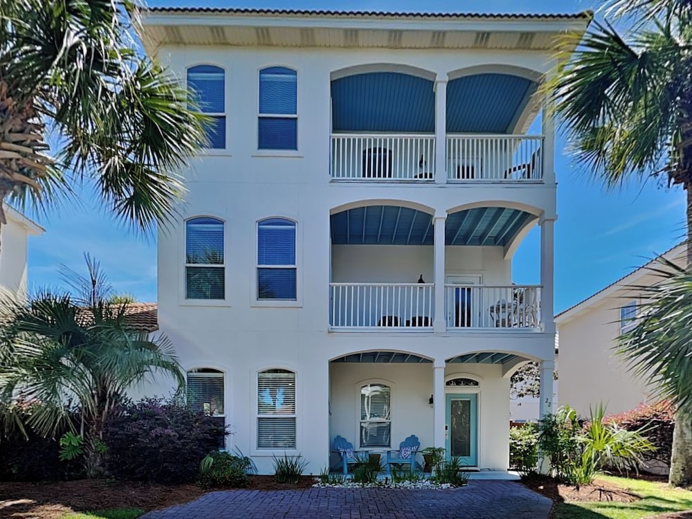 30A Dreamin' by Southern Vacation Rentals
