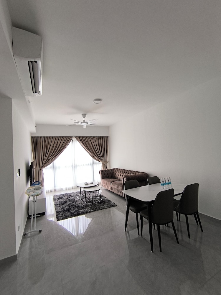 Agile Residence Bukit Bintang by TRX