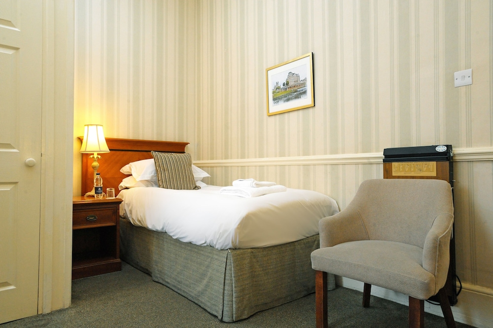 Royal Hotel 8