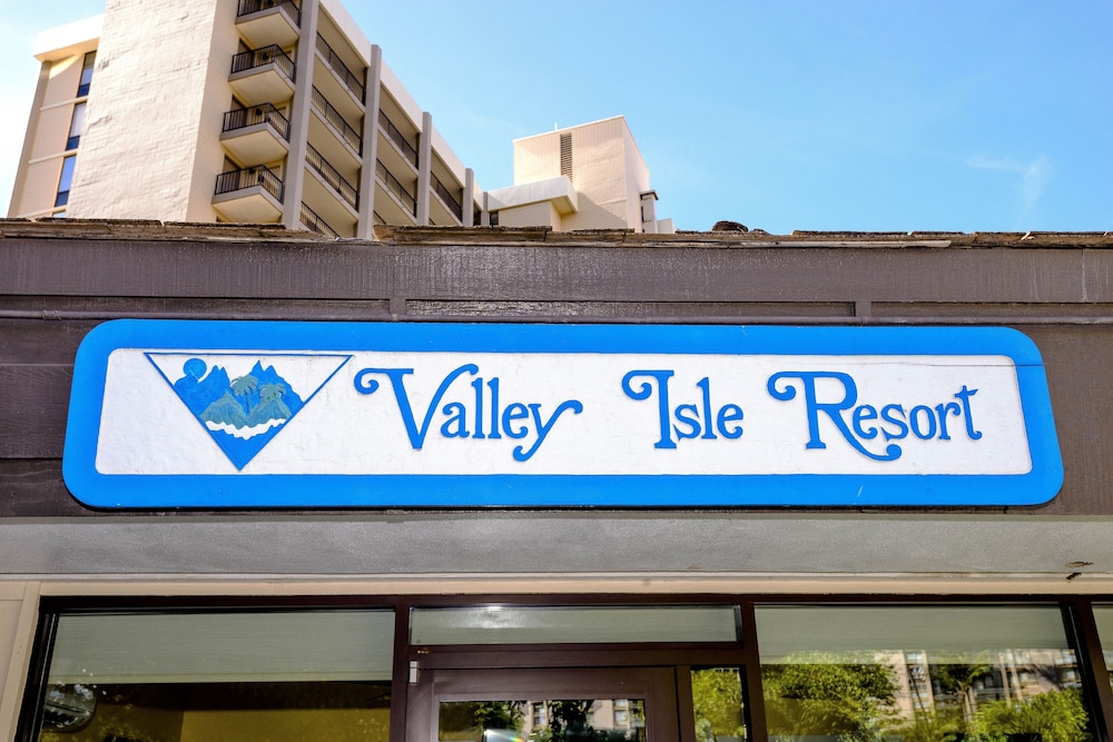 Valley Isle 1108b 2 Bedroom Condo by RedAwning