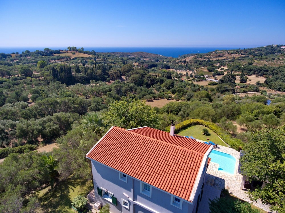 Villa Hera in Spartia view 2