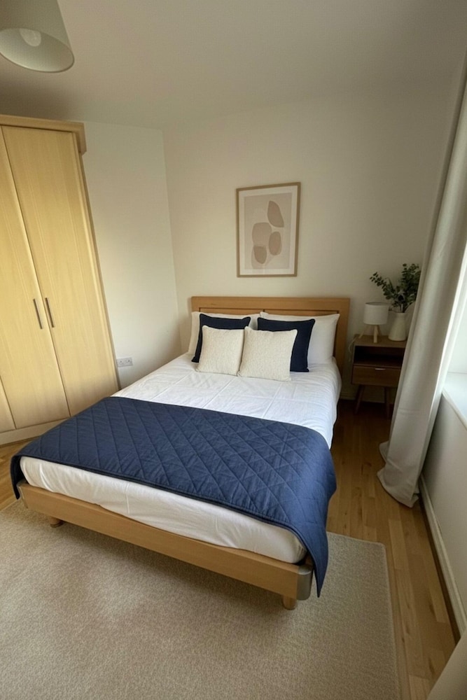 Dublin City Escape - Modern Apartment