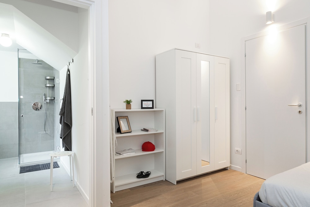 JOIVY Contemporary Apartments