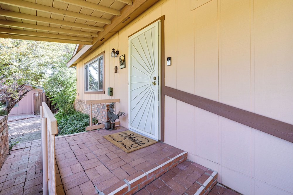 Beautiful Sedona Escape in Walkable Location!