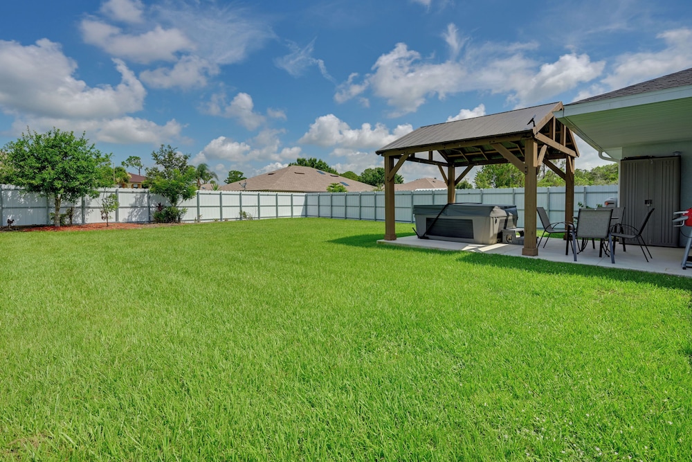Sebring Vacations - Lovely Sebring Retreat w/ Hot Tub  BBQ Grill - Property Image 11