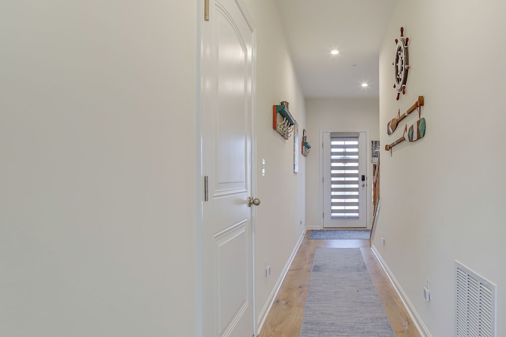 Walk to Dtwn: Waterfront Eastern Shore Townhome!