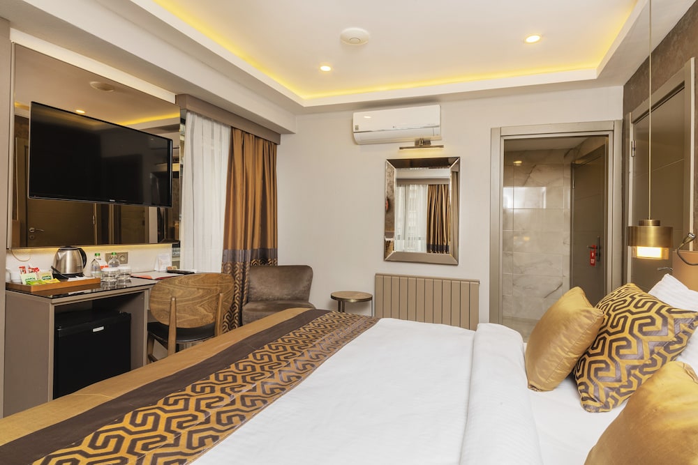 Ayramin Deluxe Hotel - Image 69