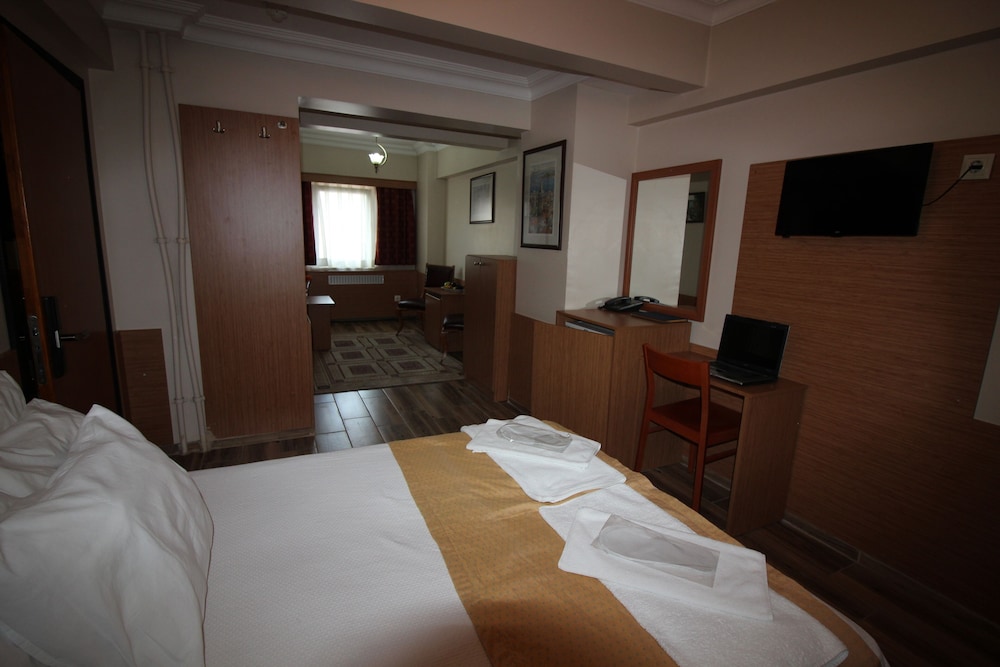 Kadikoy Otel