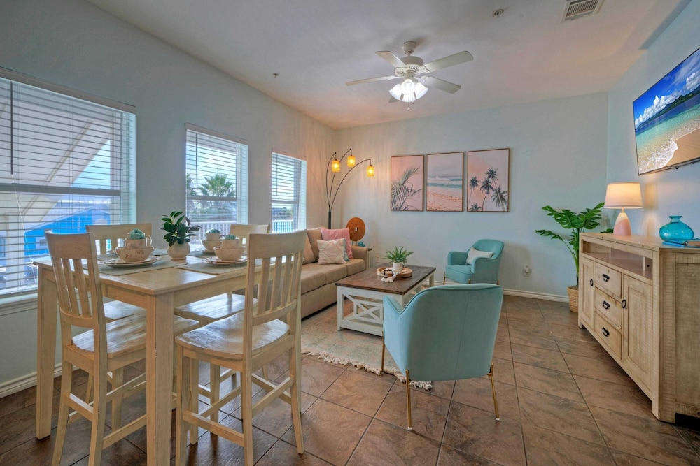 9 Costa Bahia Condos Sleeps 48 + Pool Minutes to the Beach