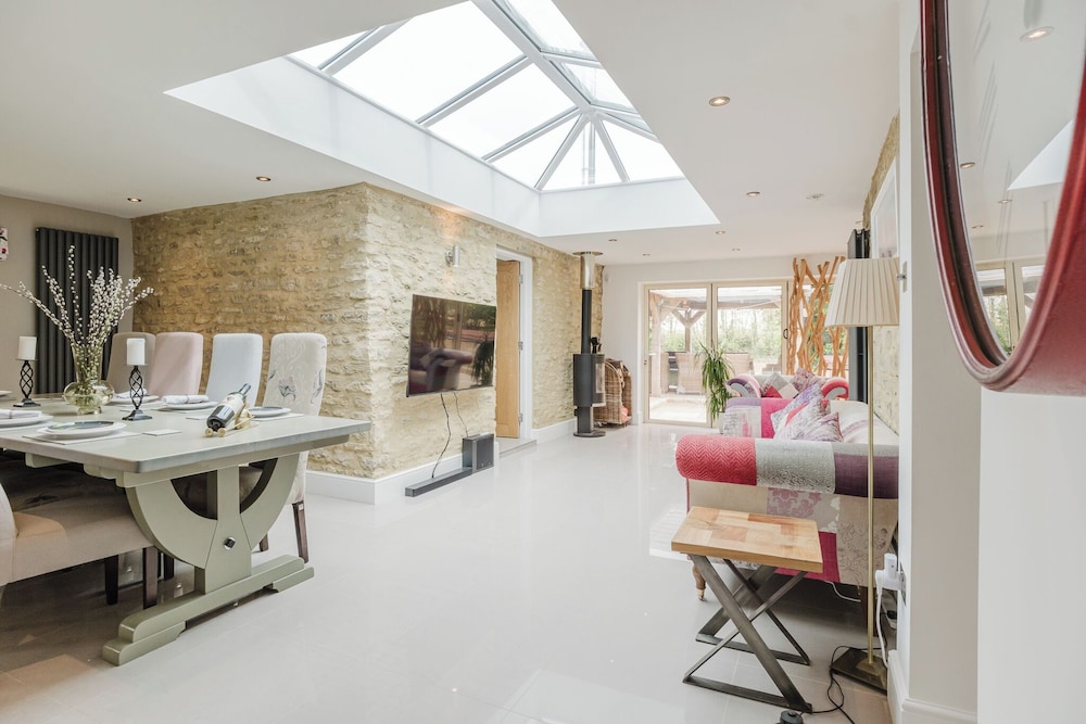 Inkerman House-Gorgeous House and Garden