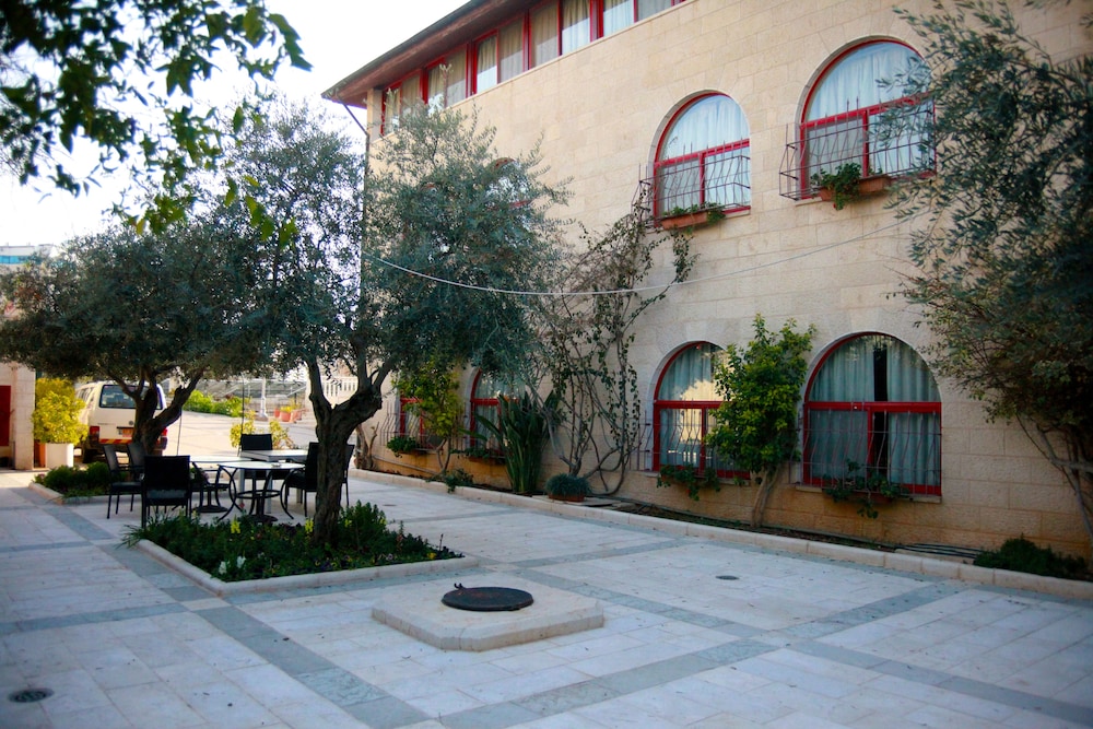 St. Vincent Guest House - Bethlehem
