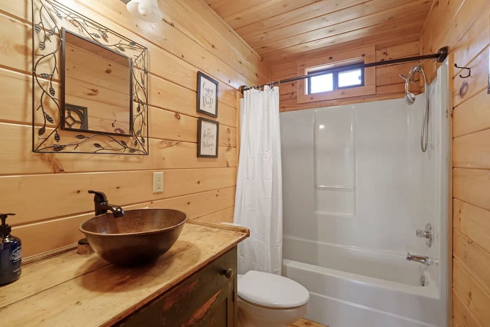 Spacious Luxury Lake Blue Ridge Forest Cabin an spa