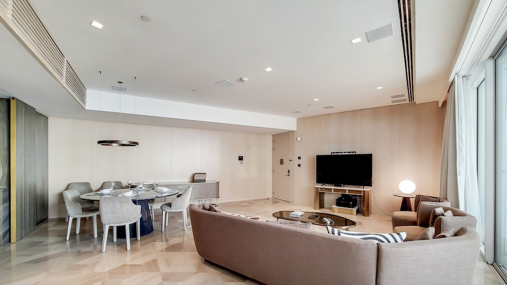 Manzil - 2BR | FIVE Palm | Pool & Beach Access photo 4