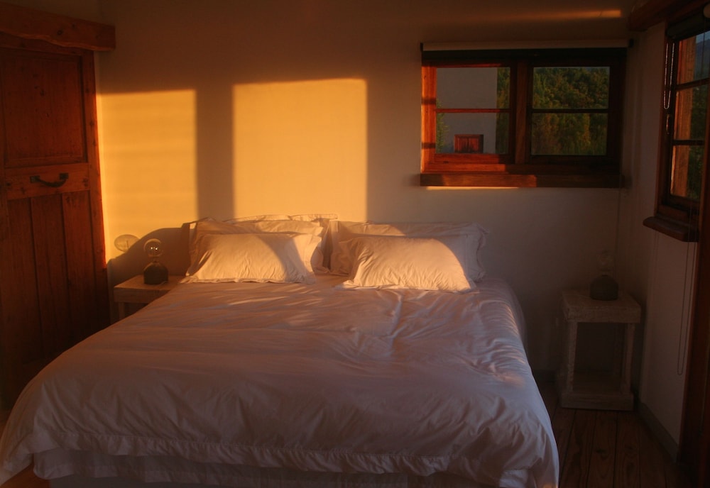 African Crags Eco Lodge