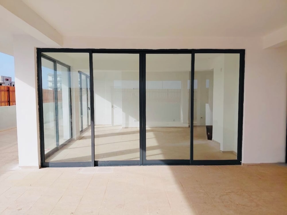 Joli Beach House - Spacious Second Floor T0 Suite
