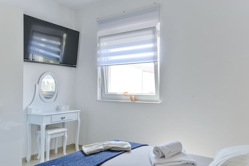 Apartments Olujic view 5