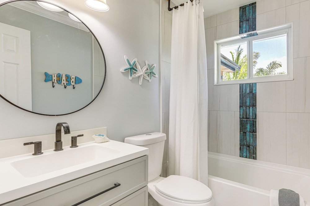 Swim, Game & Bbq: Family Retreat in Stuart