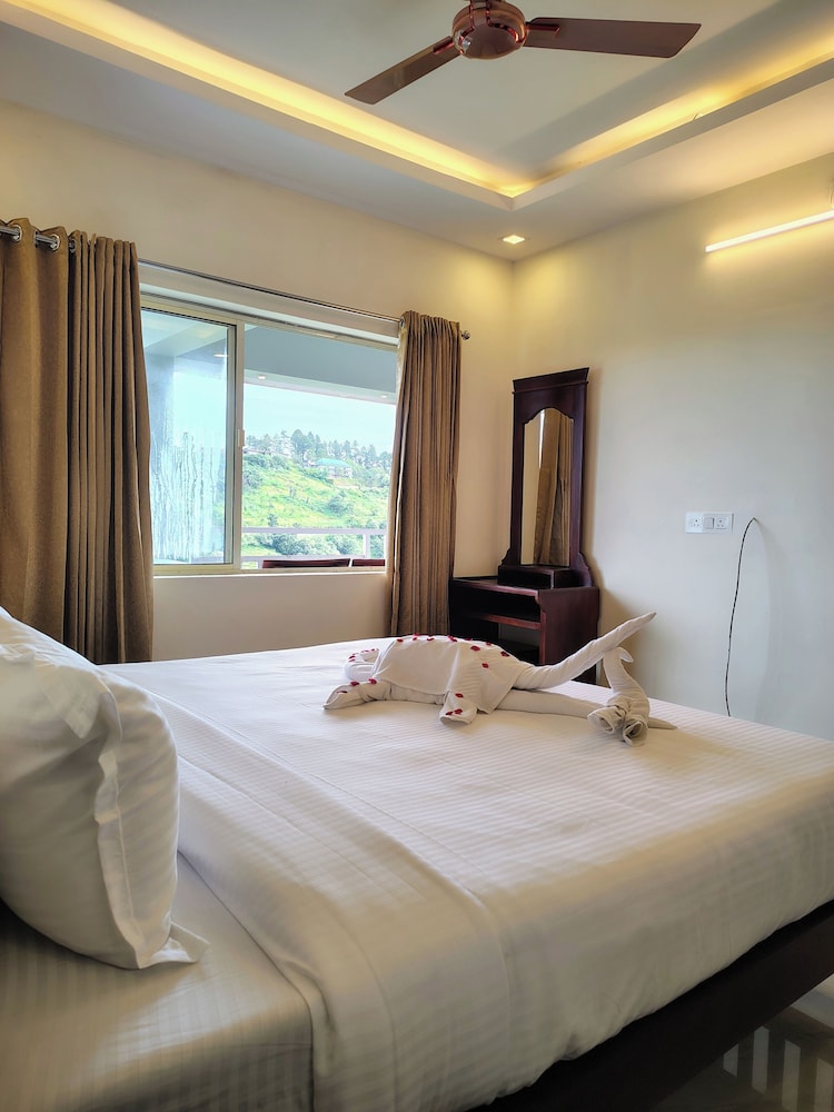 The Autumn by Maat Hotels